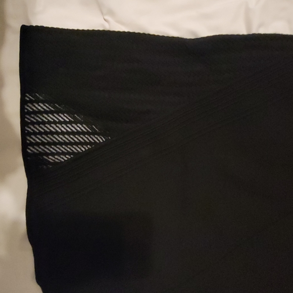 SOLD DRESS - Picture 7 of 11